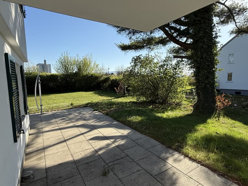 EFH in Binningen, auf dem Bruderholz (3)