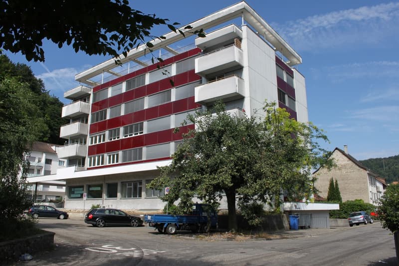 Helle renovierte 4,5 ZiWhg, nahe Zentrum und Kantonspital (5)