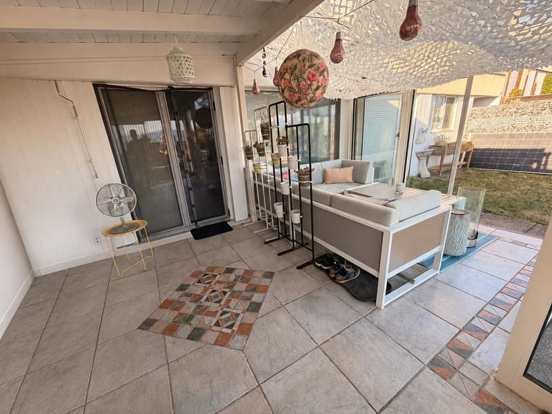 Exklusive 5.5-Zimmer-Terrassenhaus mit Panorama-Aussicht & Wellness (10)