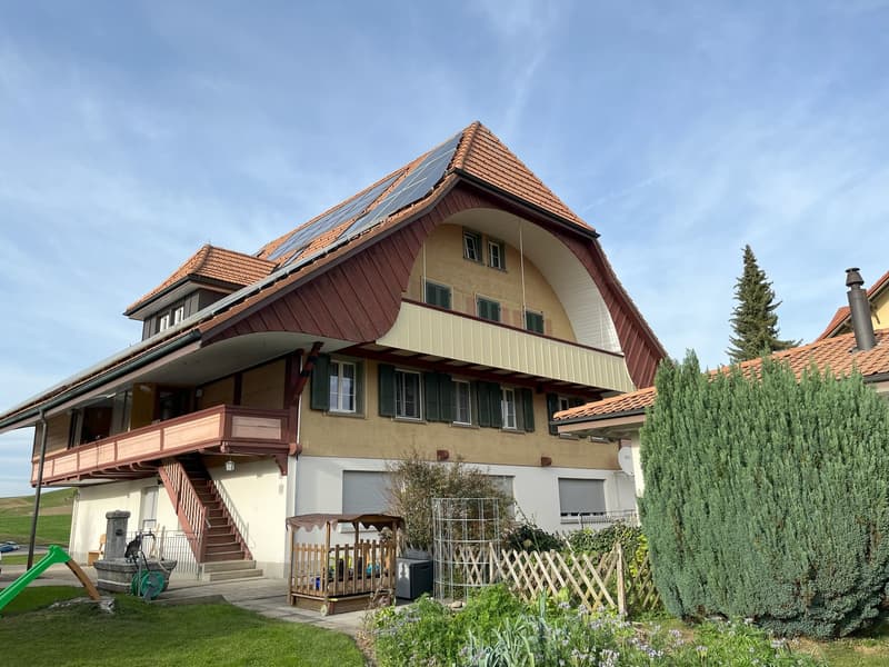 Gepflegte Liegenschaft an ruhiger Lage mit eigener Solarstrom-Anlage