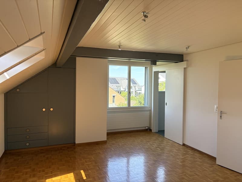 Wertvolles 5.5-Zimmer Haus mit Garten (11)