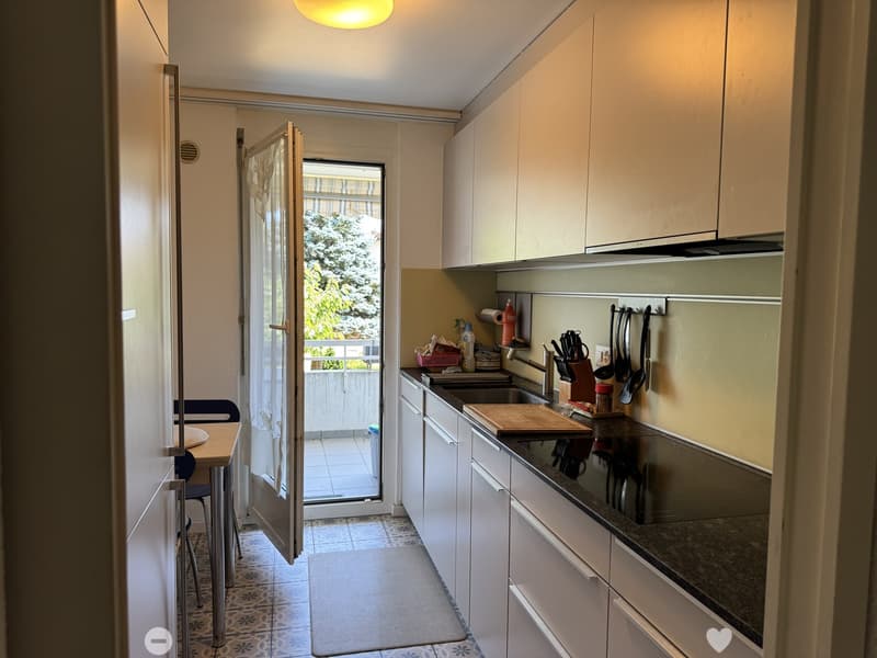 2.5 Zimmerwohnung im beliebten Lindenquartier mit ESH Platz (5)