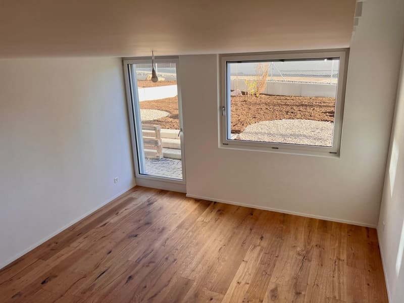 Neubau Erstbezug - Hochwertiges 6 Zimmer Reihenhaus mit Garten (4)