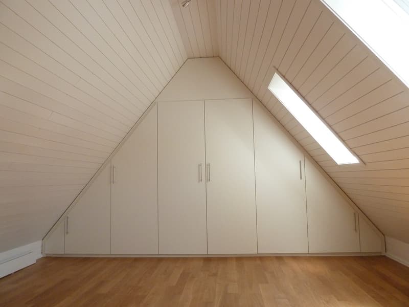 Helle 3,5-Zimmer Altbauwohnung mit Galerie und Garten in der hinteren Länggasse (10)