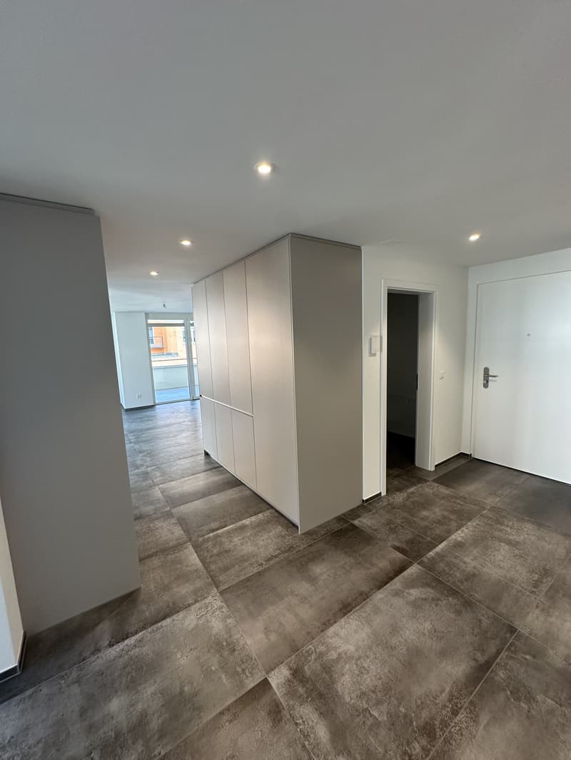 Tür auf, eintreten, wohlfühlen. Den Rest erledigt die Wohnung fast von alleine. (3)