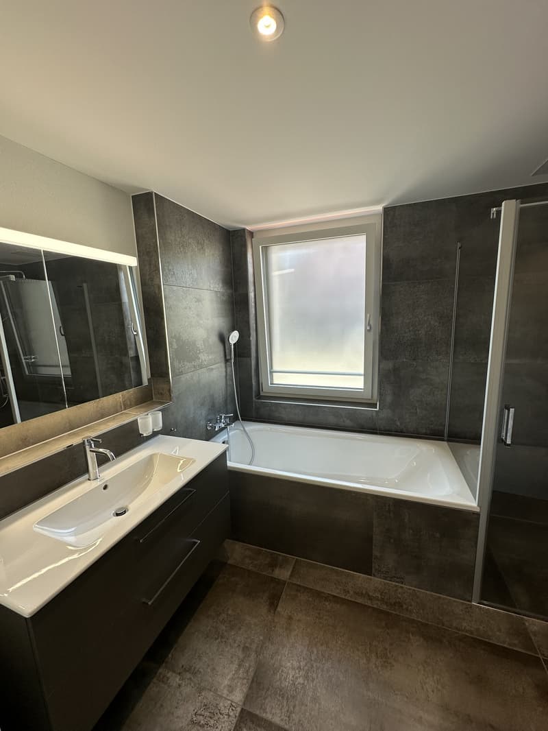 Tür auf, eintreten, wohlfühlen. Den Rest erledigt die Wohnung fast von alleine. (8)