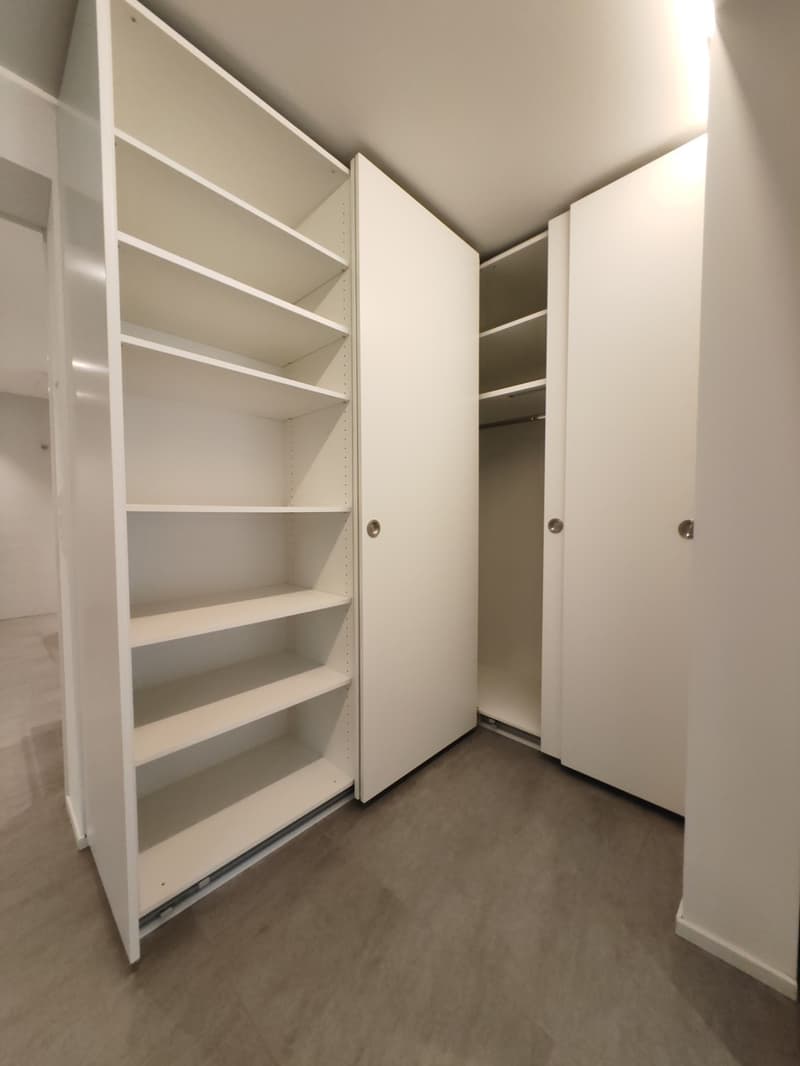 Moderne 2.5-Zimmerwohnung mit privatem Gartensitzplatz (8)
