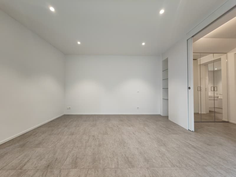 Moderne 2.5-Zimmerwohnung mit privatem Gartensitzplatz (6)