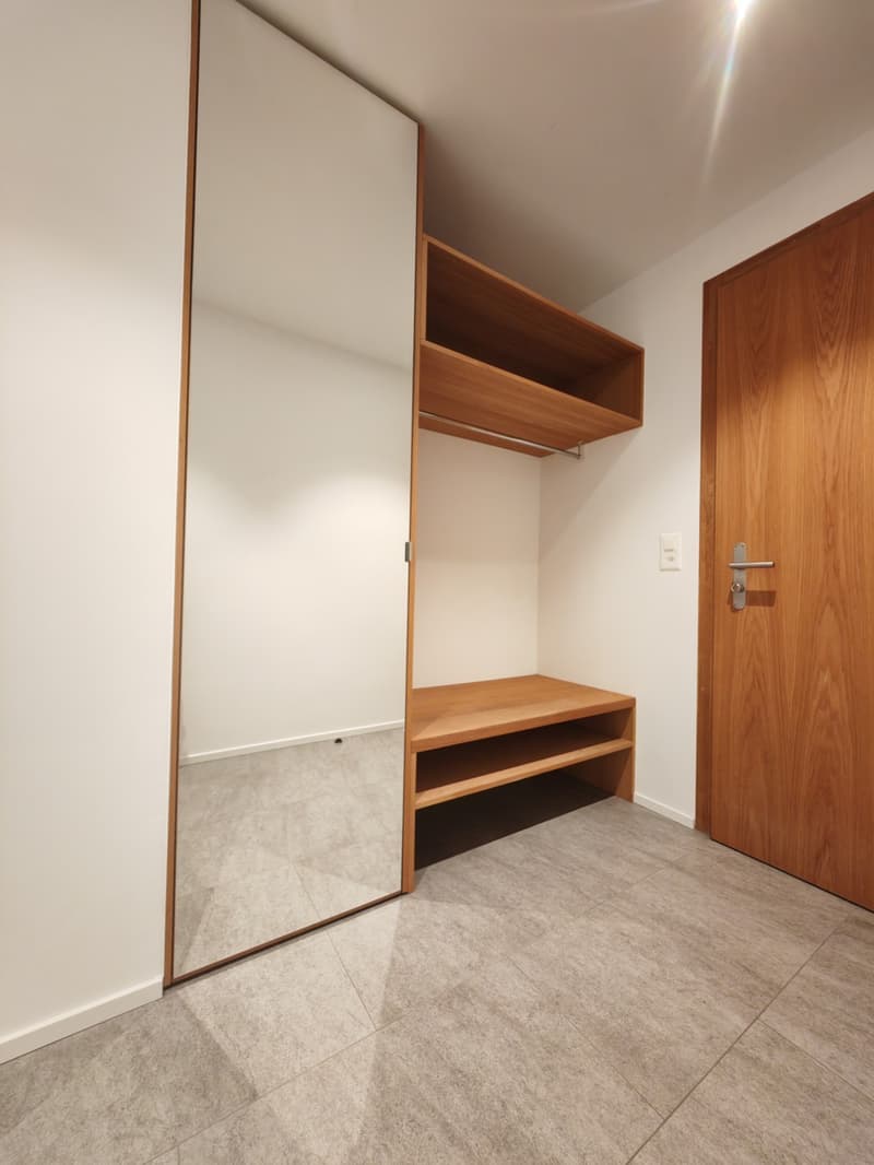 Moderne 2.5-Zimmerwohnung mit privatem Gartensitzplatz (12)