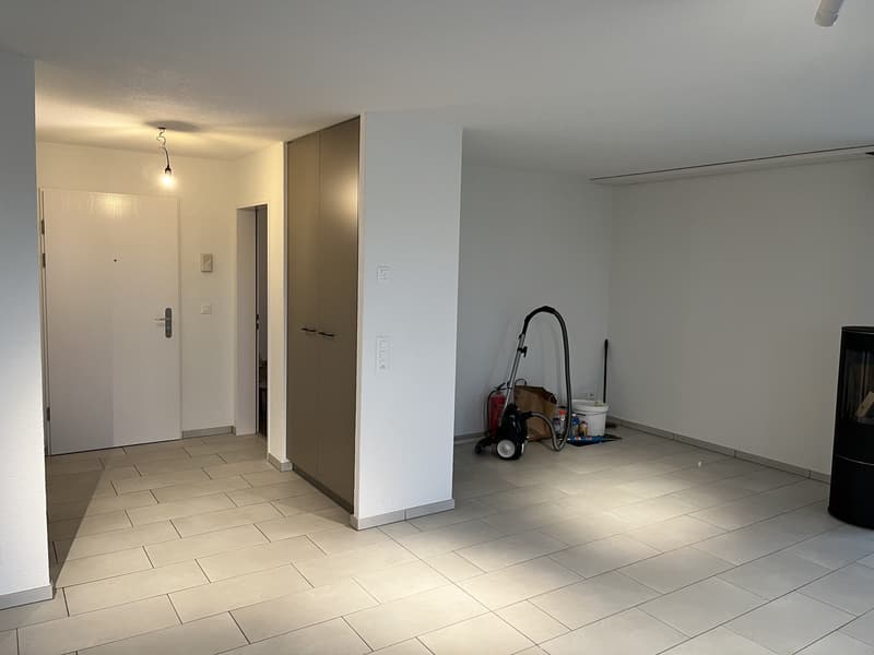 Moderne 3.5-Zimmer-Wohnung mit 124 m² in Hindelbank zu vermieten (5)