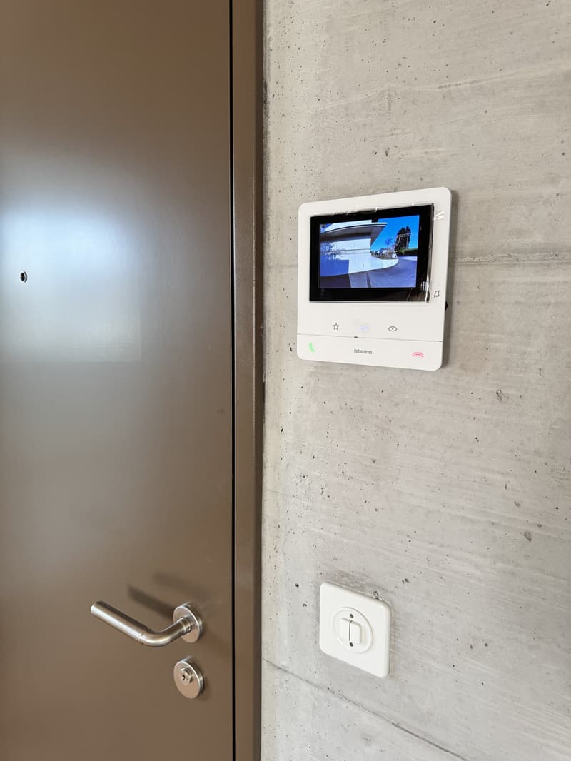 Newly built, first-occupancy 2.5-room attic apartment in Muttenz (7)