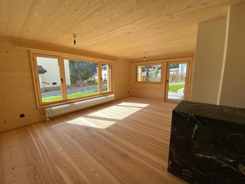 Moderne 3.5- Zimmerwohnung in Trun, Graubünden (3)