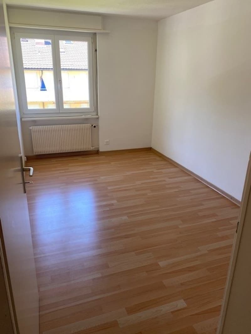 Grosse, helle 3.5-Zimmer-Wohnung mit Weitsicht Adliswil (6)