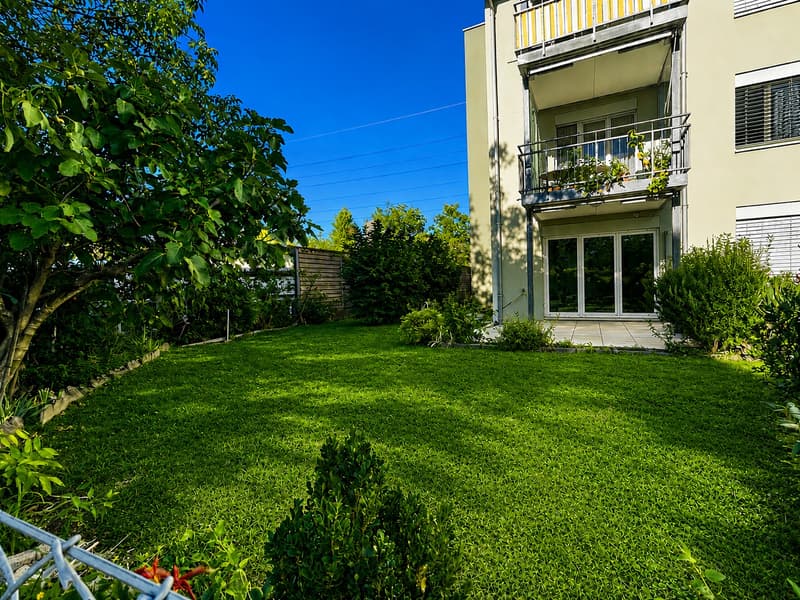 5.5-Zimmer-Gartenwohnung 118 m² Wohnfläche + ca. 66 m² Zusatzfläche + 230 m² Privatgarten (2)