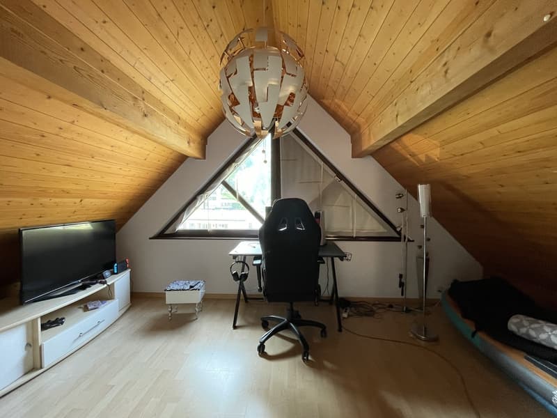 grosszügige 4 1/2 Zimmer-Maisonettewohnung (4)