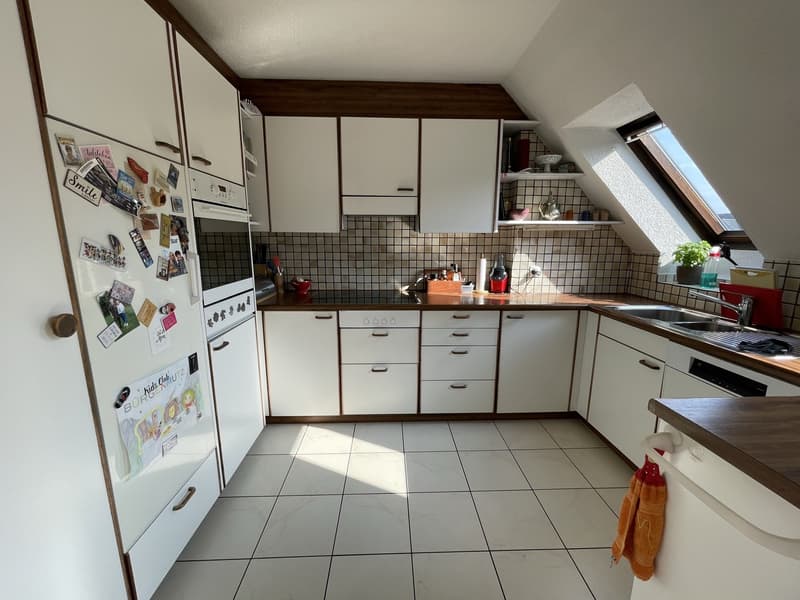 grosszügige 4 1/2 Zimmer-Maisonettewohnung (5)