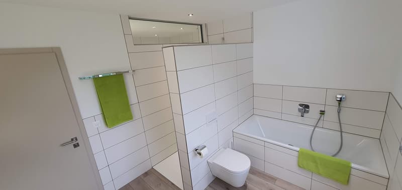 Grosszügige 5.5-Zimmer-Wohnung mit 178 m2, Garage und E-Ladestation (10)