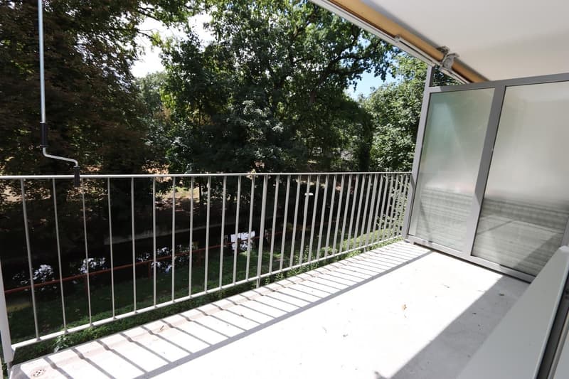 ATTRAKTIVE, GERÄUMIGE 3 ZIMMERWOHNUNG AN GUTER LAGE (12)