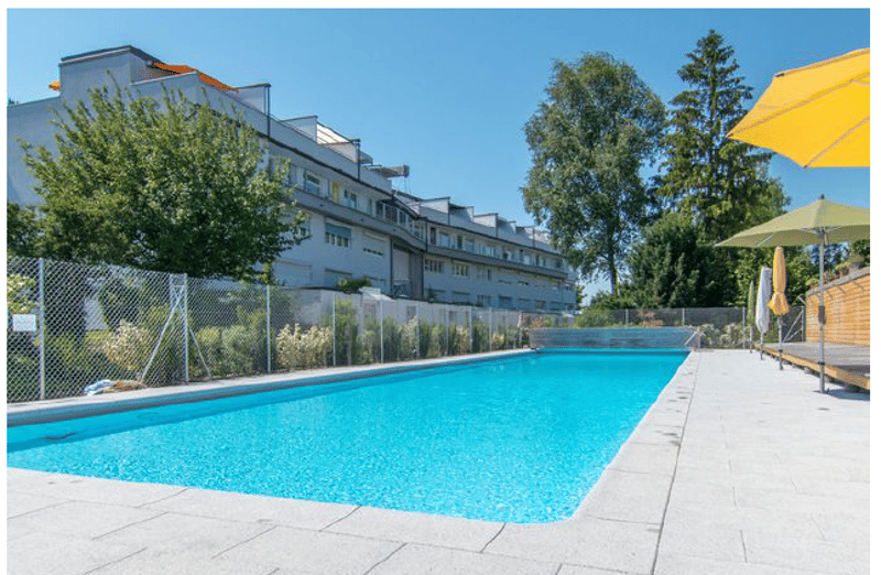 Spezielle 4 Zimmer Maisonette Wohnung mit Pool (2)