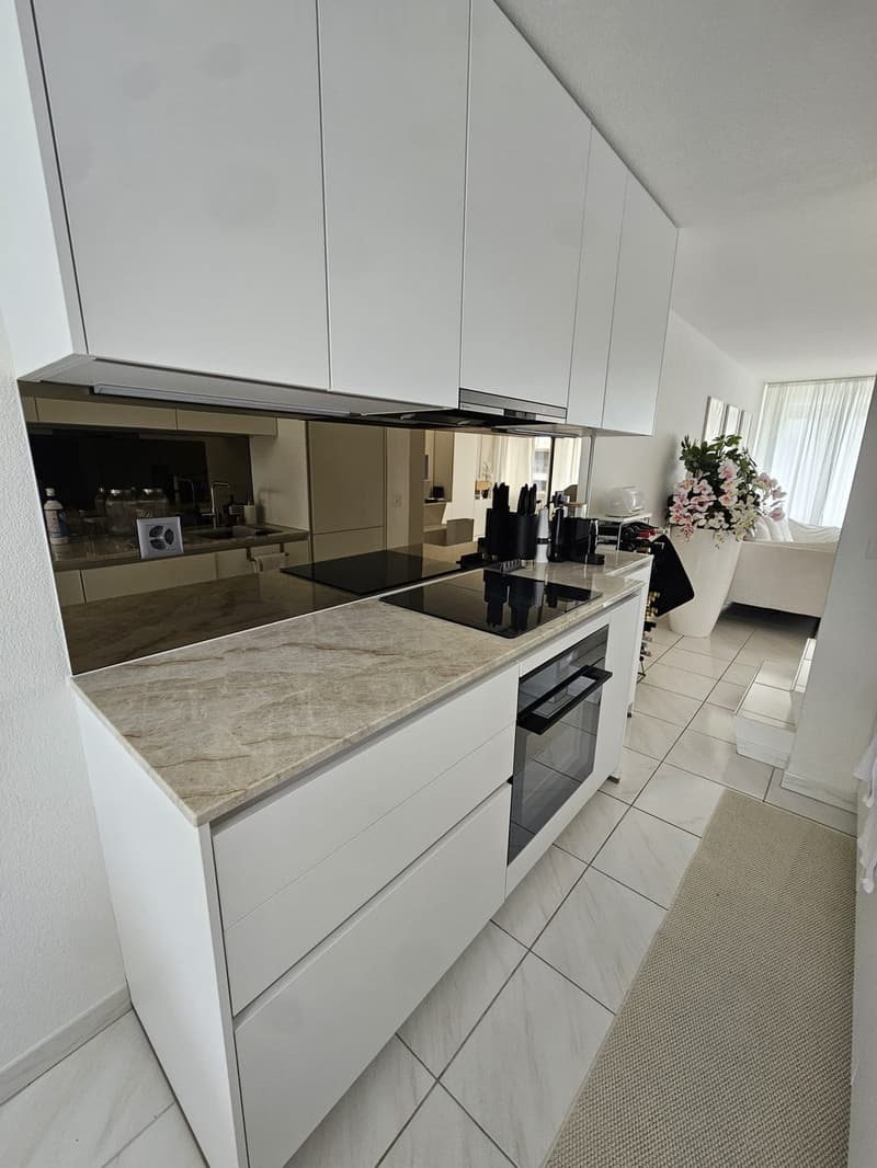 Spezielle 4 Zimmer Maisonette Wohnung mit Pool (10)