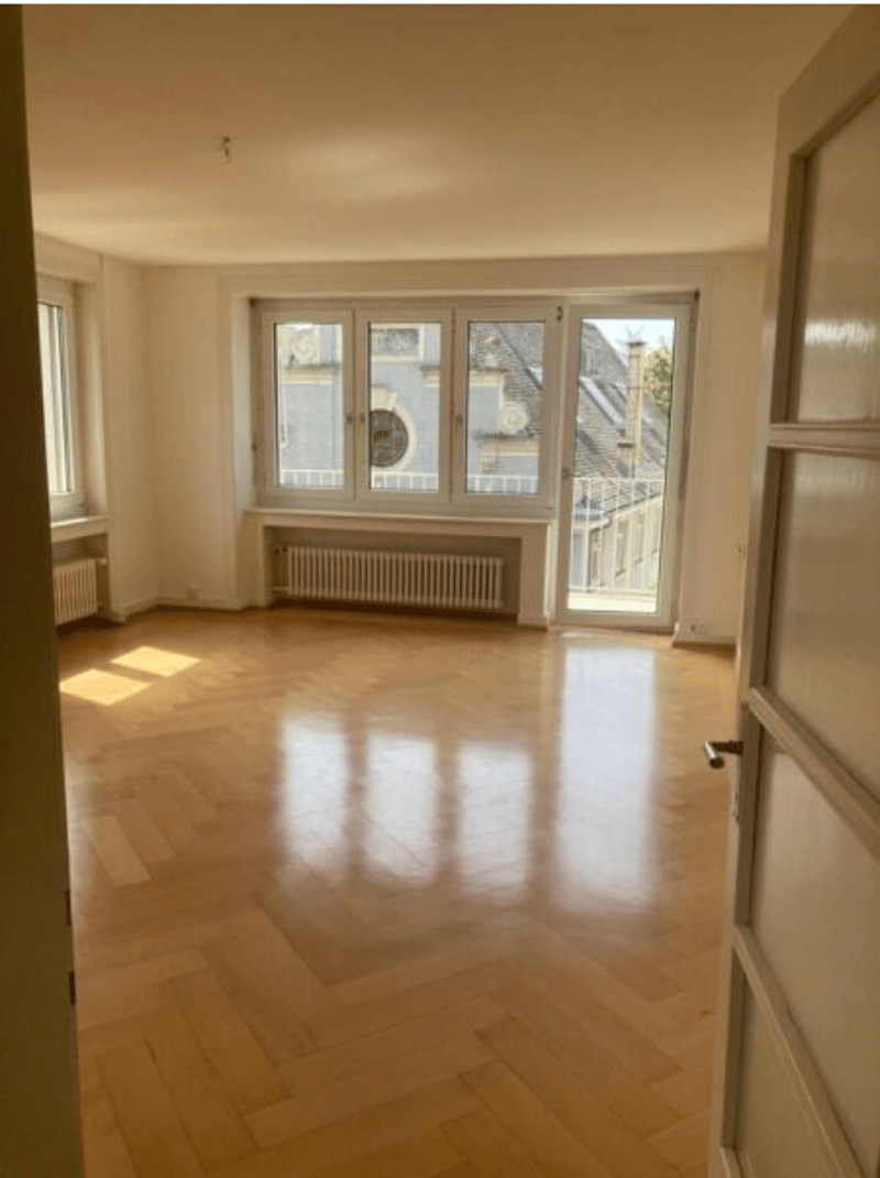 In Hottingen, helle zentrale 5 Zimmer Wohnung (1)