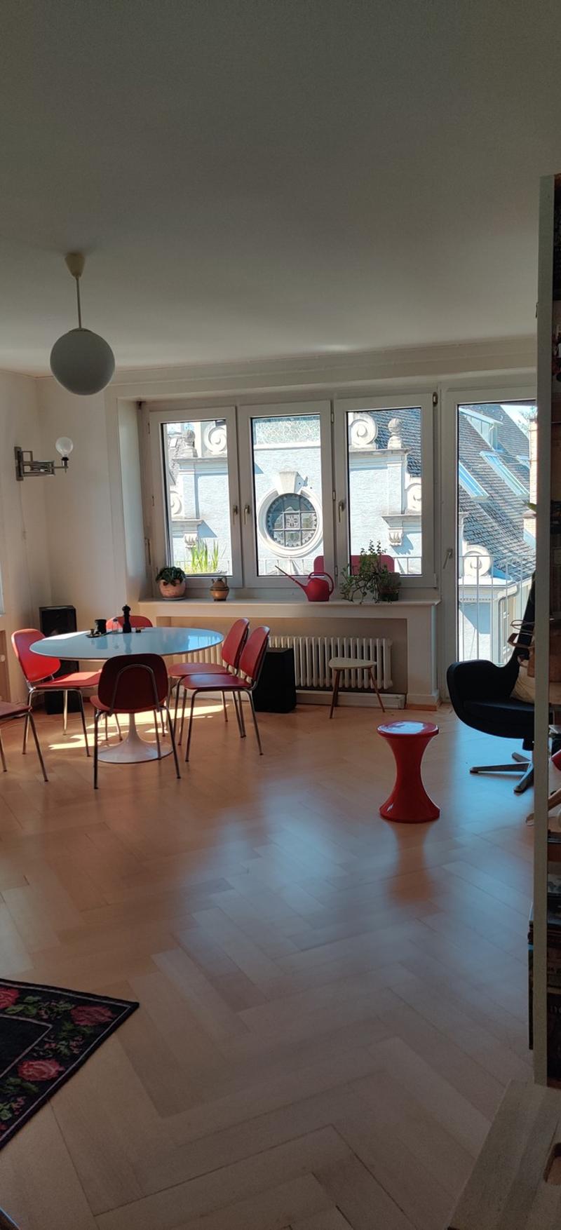 In Hottingen, helle zentrale 5 Zimmer Wohnung (5)