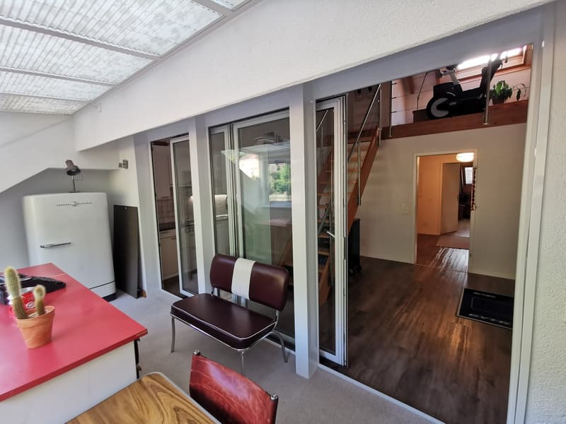 2,5 Zimmer 117 m² Dachgeschoss Wohnung mit Galerie und Wintergarten (8)