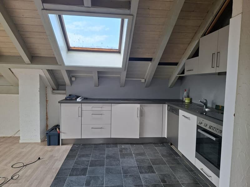 Charmante Wohnung mit Balkon (3)