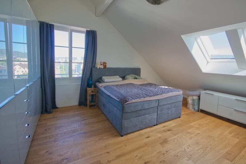 Moderne 4.5-Zimmer-Wohnung in Altbau! (8)