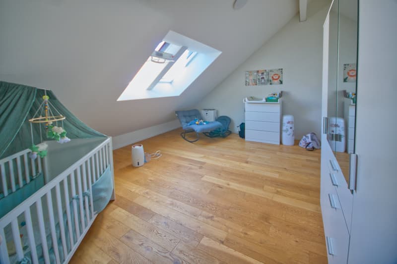 Moderne 4.5-Zimmer-Wohnung in Altbau! (7)