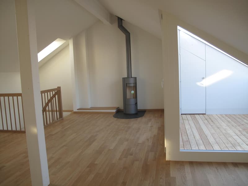 4-Maisonnettewohnung mit herrlicher Aussicht und eigene Waschmaschine/Tumbler (2)
