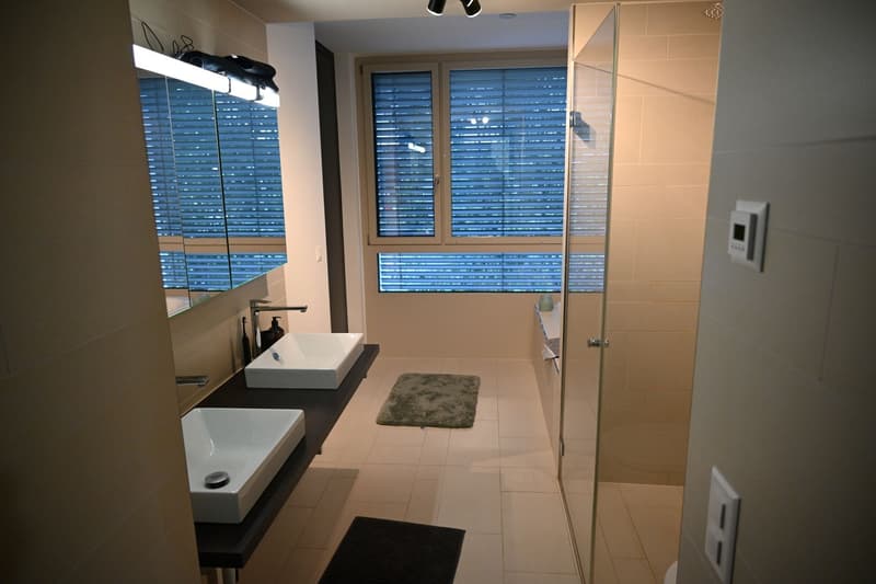Urbaner Komfort mit Loggia - im Wohnprojekt Edensieben bei Sihlcity (5)