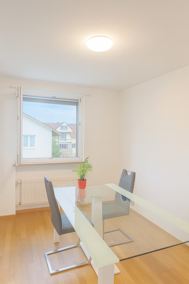 Charmante 4-Zimmer-Wohnung mit Balkon in ruhiger Lage von Adliswil (8)