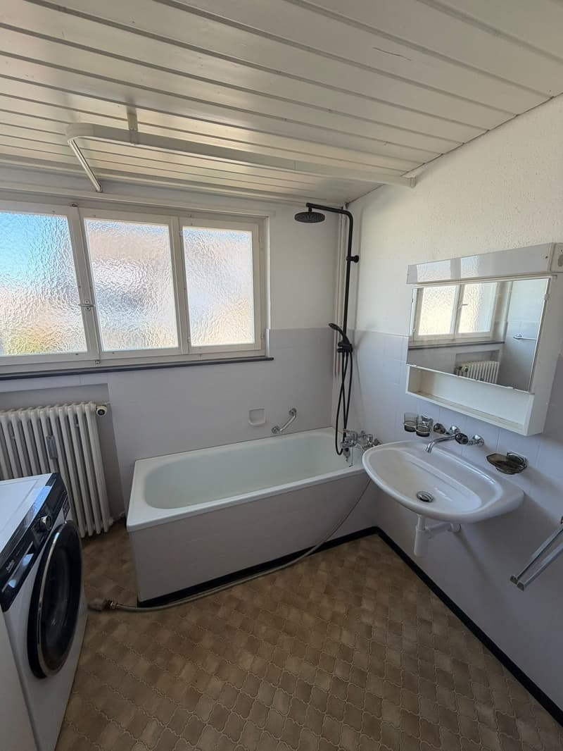 Zentral wohnen & wohlfühlen  3.5-Zimmer-Wohnung inkl. Parkplatz (8)