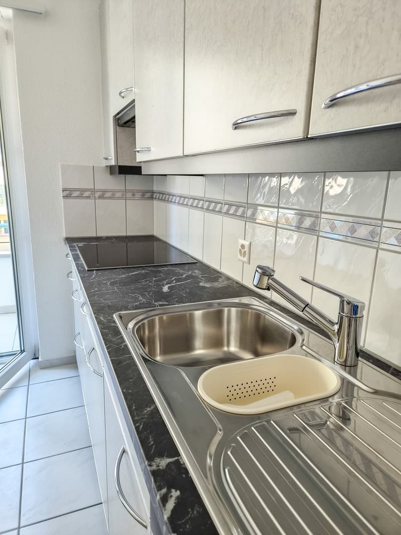 Erstvermietung: 107 m² auf 3.5 Zimmer am Zolli komplett renoviert, 2 Balkone und Wintergarten (9)