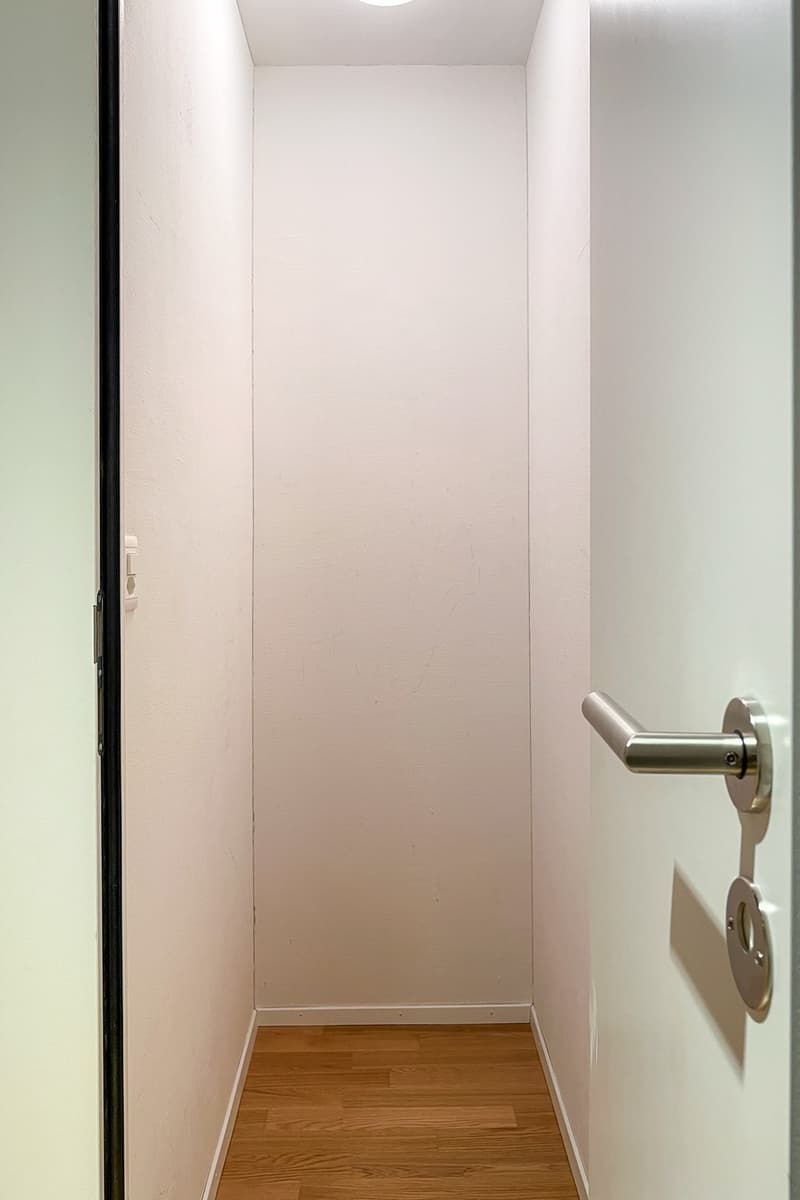 Reduit neben Wohnungseingang