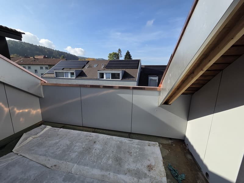 Dachwohnung mit Loggia (3)