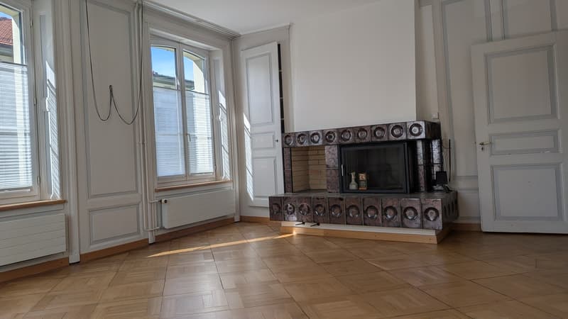 4.5 Zimmerwohnung in alter Villa und Bahnhofsnähe (1)