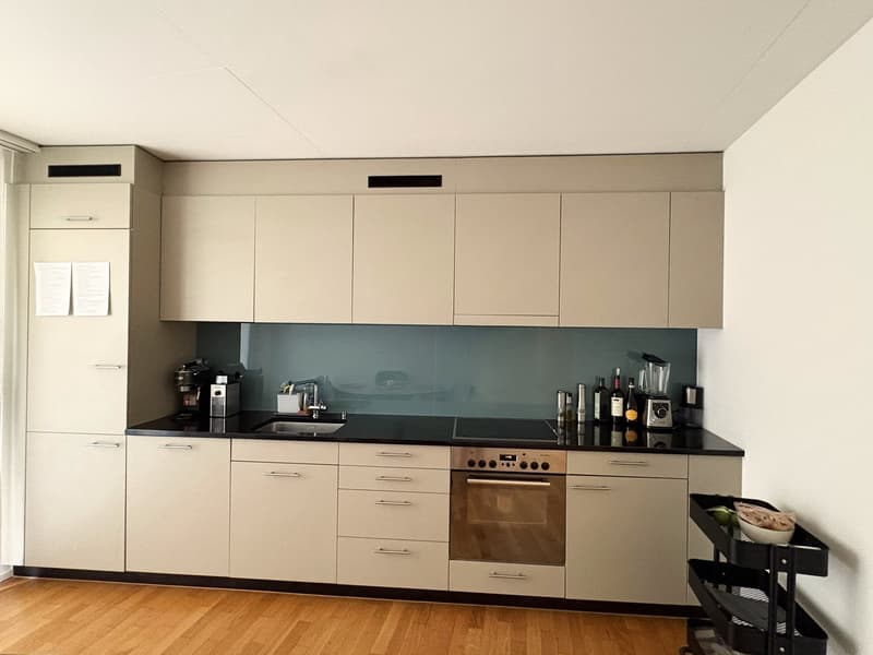 Grosszügige möblierte 2.5-Zimmer-Wohnung | 113 m² | 2 Balkone | Dübendorf | Befristet für 3 Monate (3)