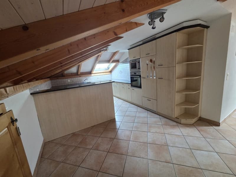 À LOUER Charmant 3.5 pièces à La Tour-de-Trême (2)