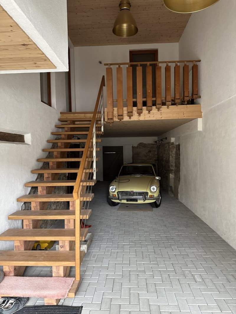 Einzigartiges Loft-Haus mit Dachterrasse und historischem Charme (2)