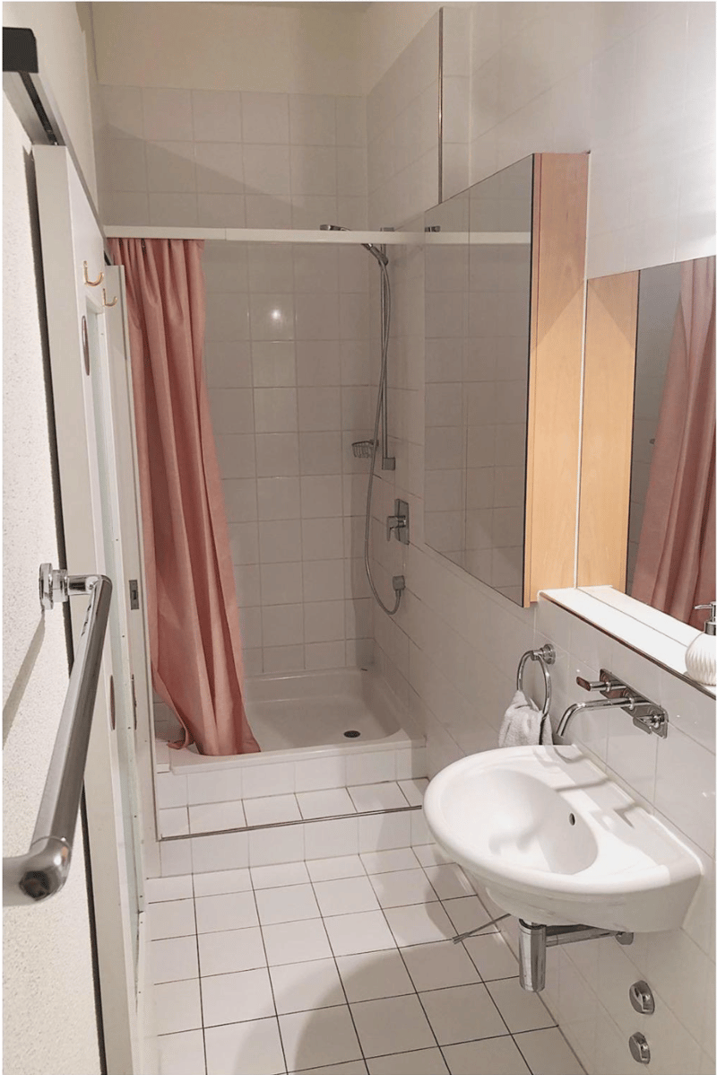 40 m² WG-Zimmer mit historischer Stuckdecke im Herzen der Altstadt Winterthur. Alle Nebenkosten inklusive! (7)