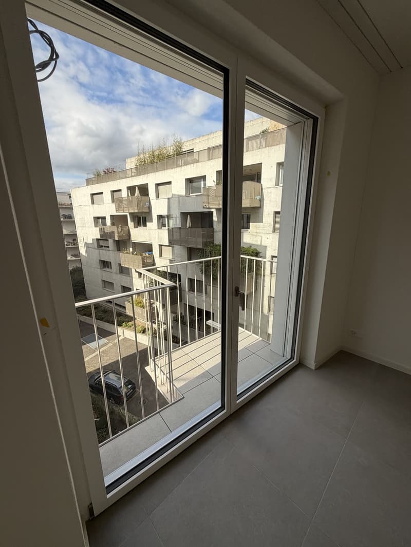 Moderne Neubau-3-Zimmerwohnung mit grosser Terrasse - Erstbezug - Langstrasse / Europaallee, Zuerich (9)