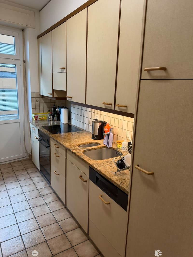 Charmante 4.5-Zimmer-Wohnung in Biel Zentrum (6)