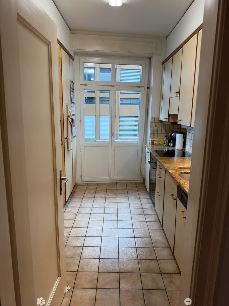 Charmante 4.5-Zimmer-Wohnung in Biel Zentrum (4)