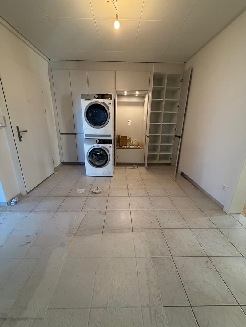 Einziehen & Wohlfühlen frisch renovierte 3-Zimmer-Wohnung mit 2 Balkonen (7)