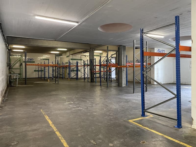 Büro-, Gewerbe-/Lagerräumlichkeiten (4)