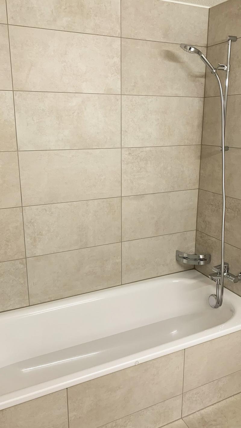 Grosszügige 4.5-Zimmerwohnung mit grossem Balkon und viel Wohnkomfort (5)