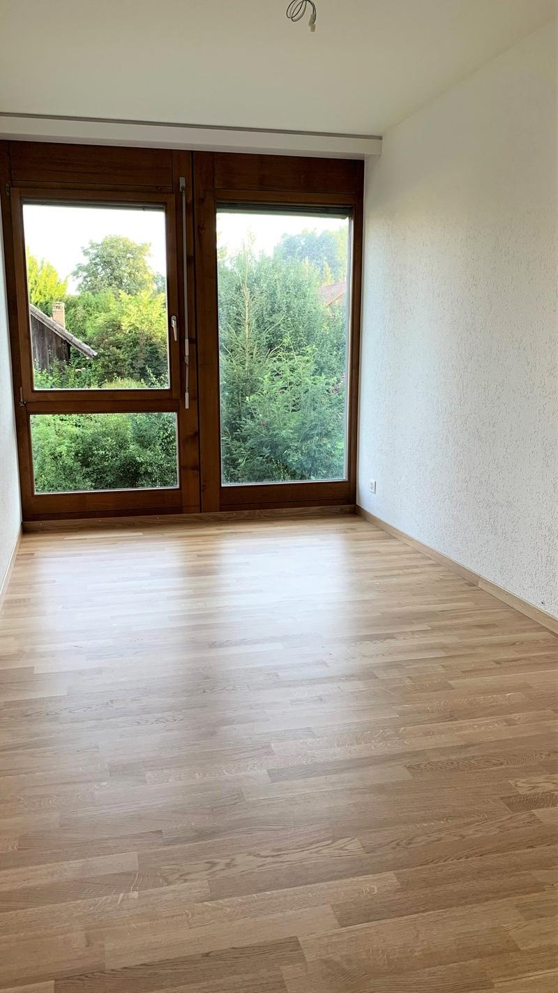 Grosszügige 4.5-Zimmerwohnung mit grossem Balkon und viel Wohnkomfort (8)