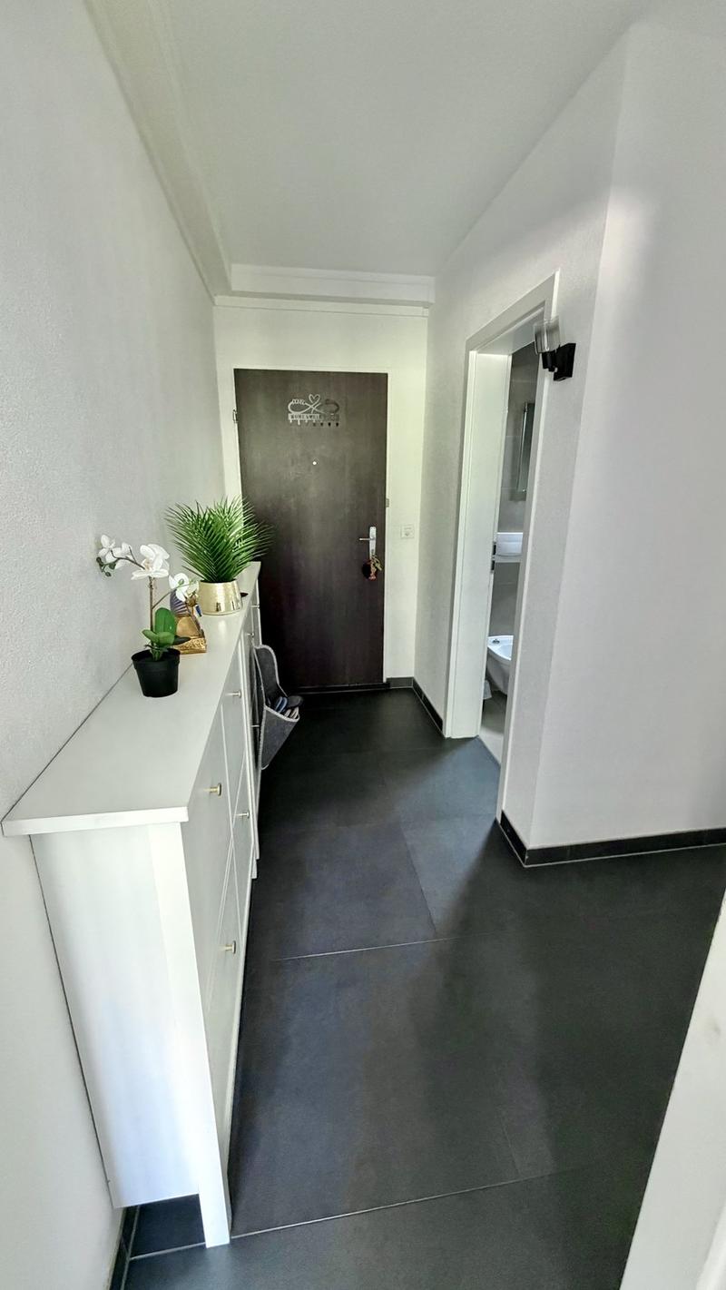 4.5 pièces rénové au 8e étage avec vue et balcons disponible dès le 01.02.2027 (4)
